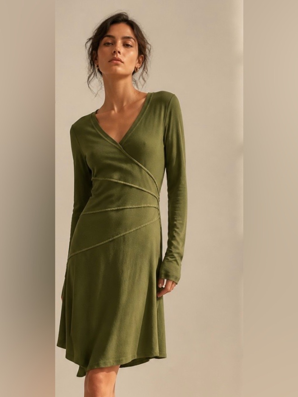 ATHLETA Sunburst Nectar Dress Ruched Organic Cotton Green V Neckline Knit